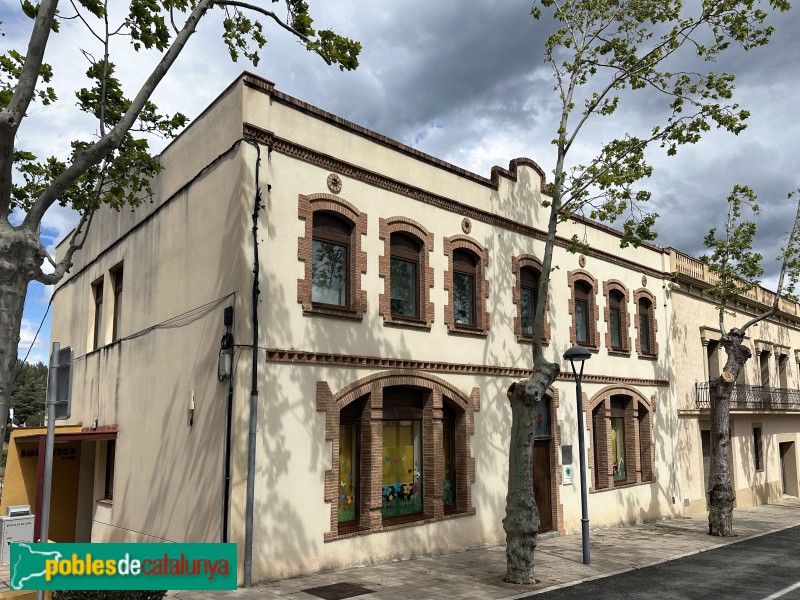 Vilanova d'Escornalbou - Antigues escoles