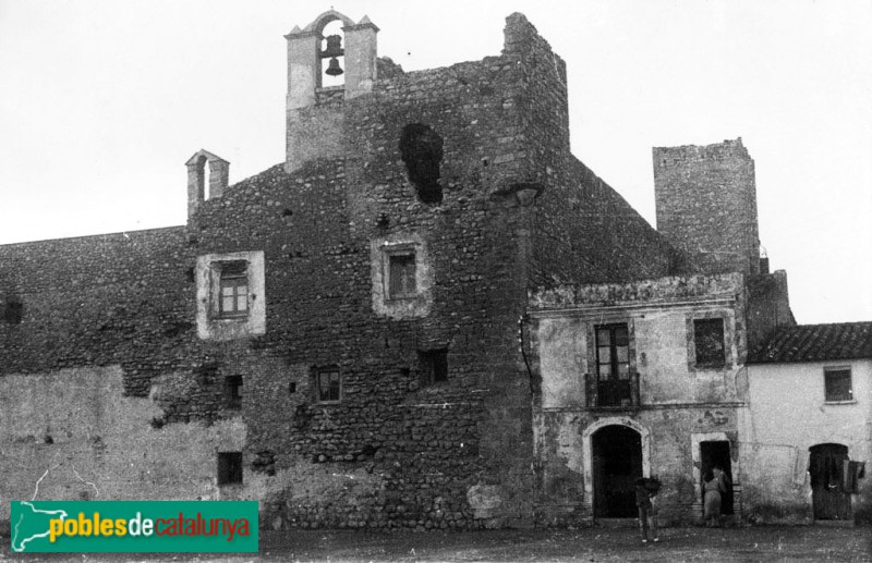 L'Hospitalet de l'Infant - Hospital del Coll de Balaguer (Foto: <i>Antoni Gallardo -Arxiu Fotogràfic Centre Excursionista de Catalunya-</i>, 1936) L'Hospitalet de l'Infant - Hospital del Coll de Balaguer