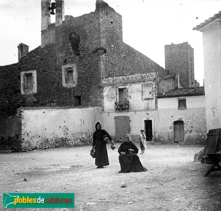 L'Hospitalet de l'Infant - Hospital del Coll de Balaguer (Foto: <i>Josep Salvany -Fons Salvany. Biblioteca de Catalunya-</i>, 1916) L'Hospitalet de l'Infant - Hospital del Coll de Balaguer
