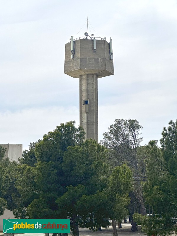 L'Hospitalet de linfant - Centre Cultural Infant Pere i dipòsit Hifrensa (Foto: Albert Esteves, 2025) L'Hospitalet de linfant - Centre Cultural Infant Pere i dipòsit Hifrensa