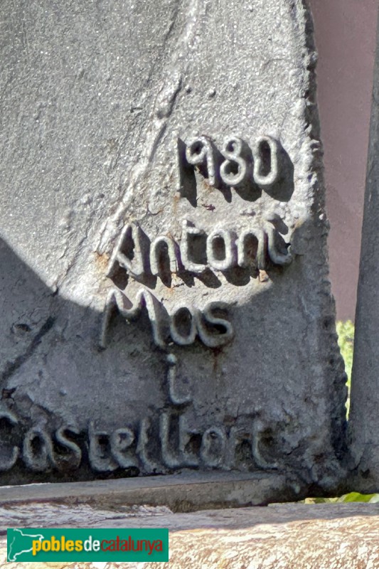 Vila-seca - Escultura <i>Sant Bernat Calvó</i>. Signatura