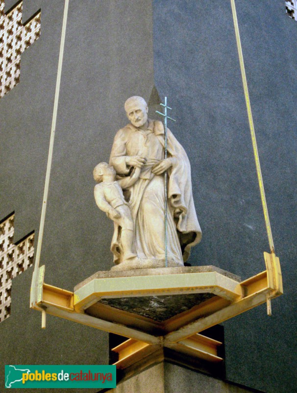Mataró - Escultura de Sant Josep de Calassanç