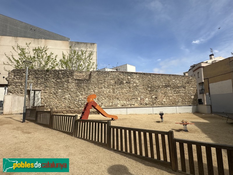 Mataró - Muralla dels Genovesos (Foto: Albert Esteves, 2025) Mataró - Muralla dels Genovesos