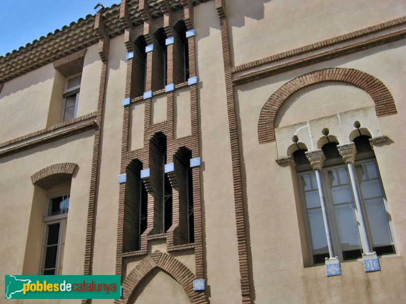 Mataró - Casa de Beneficència (Foto: Albert Esteves, 2007) Mataró - Casa de Beneficència