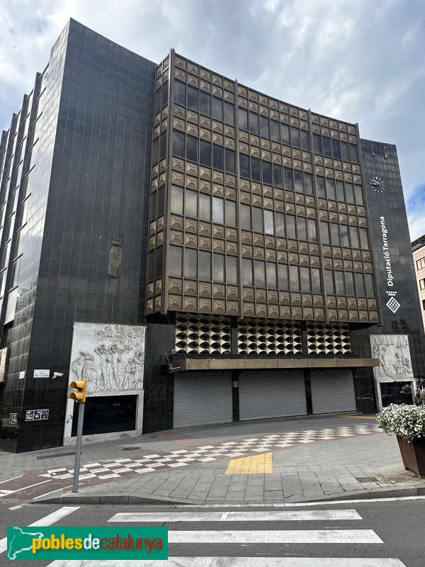 Tarragona - Edifici Caixa Tarragona (Foto: Albert Esteves, 2025) Tarragona - Edifici Caixa Tarragona