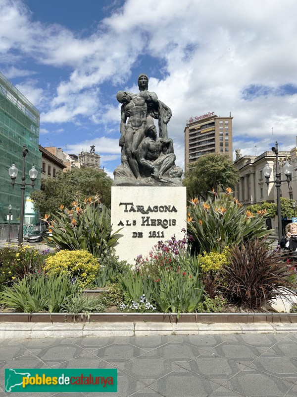 Tarragona - Monument als herois de 1811