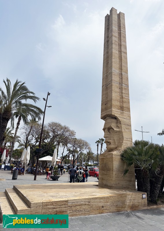 Vilanova i la Geltrú - Monument a Macià