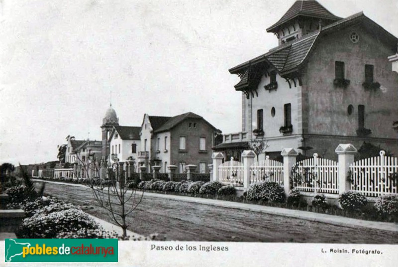 Caldes d'Estrac - Passeig dels Anglesos. Foto L. Roisin Caldes d'Estrac - Passeig dels Anglesos. Foto L. Roisin
