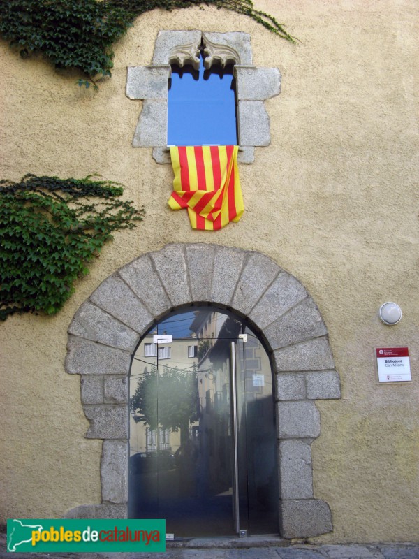 Caldes d´Estrac - Can Milans (Foto: Albert Esteves, 2007) Caldes d´Estrac - Can Milans