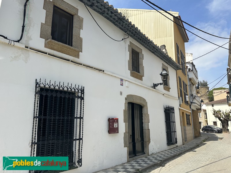 Caldes d'Estrac - Carrer Major