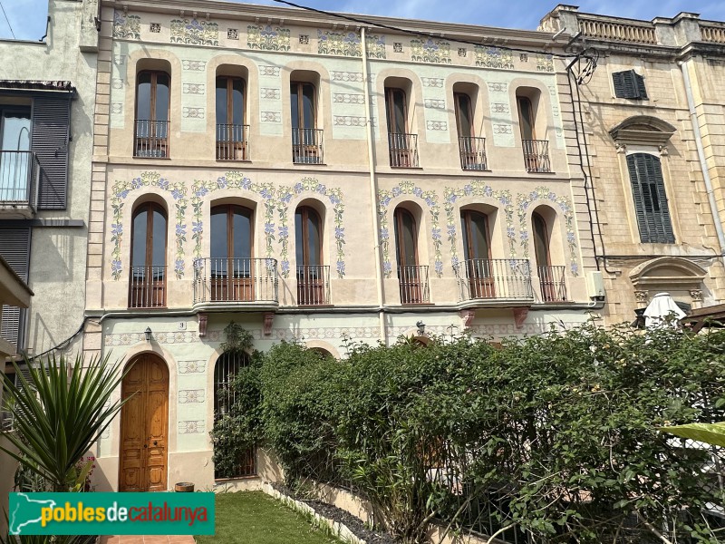 Caldes d'Estrac - Casa del carrer Callao, 9 (Foto: Albert Esteves, 2025) Caldes d'Estrac - Casa del carrer Callao, 9