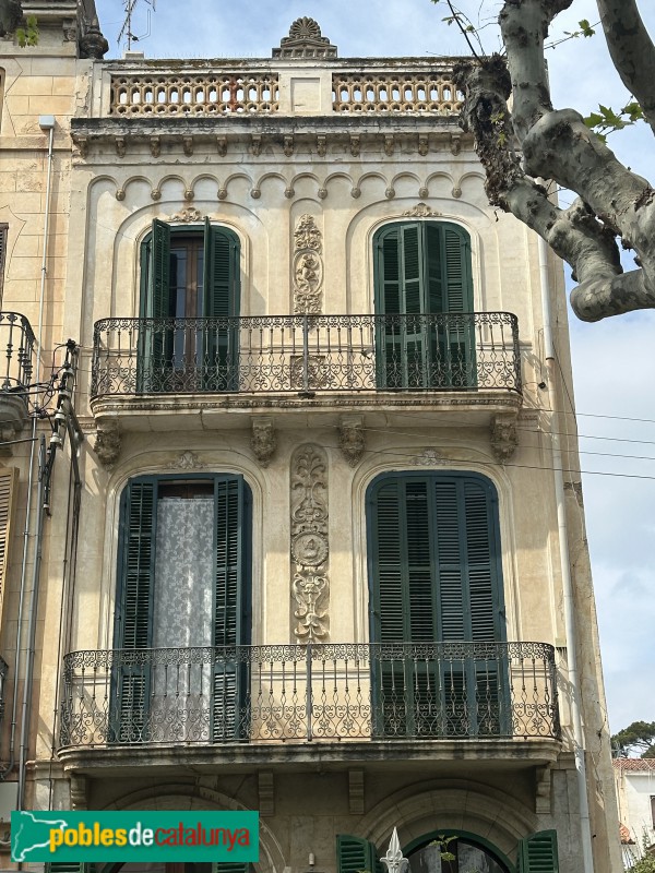 Caldes d'Estrac - Casa del carrer Santa Teresa, 10