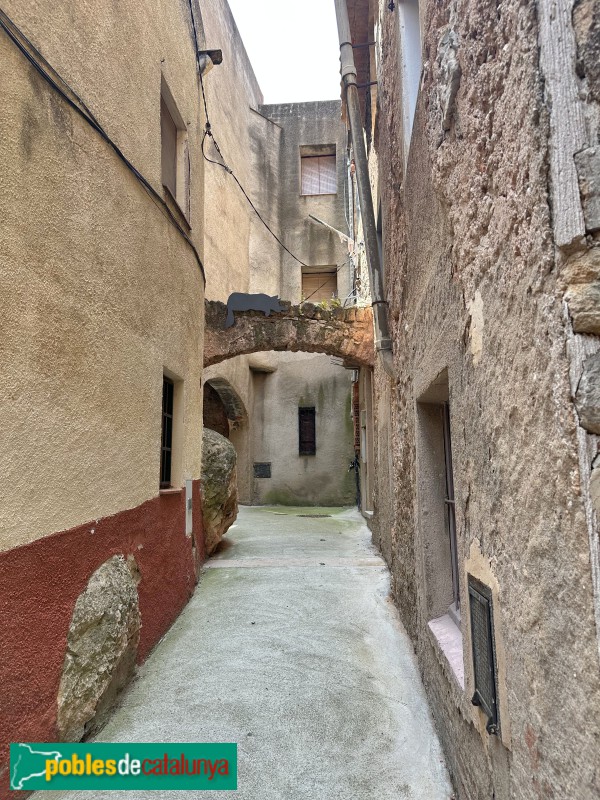 Pratdip - Nucli antic (Foto: Albert Esteves, 2025) Pratdip - Nucli antic