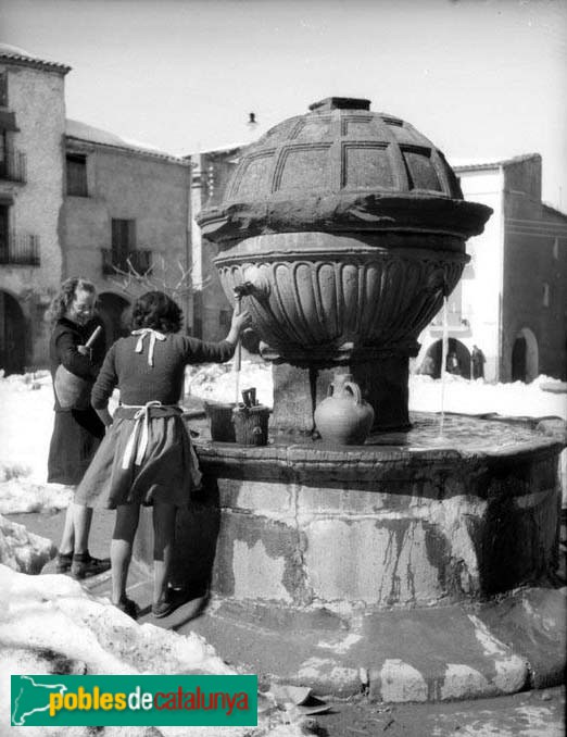 Prades - Font de la Plaça Major
