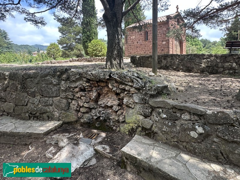 Prades - Font i ermita de Sant Antoni (4)