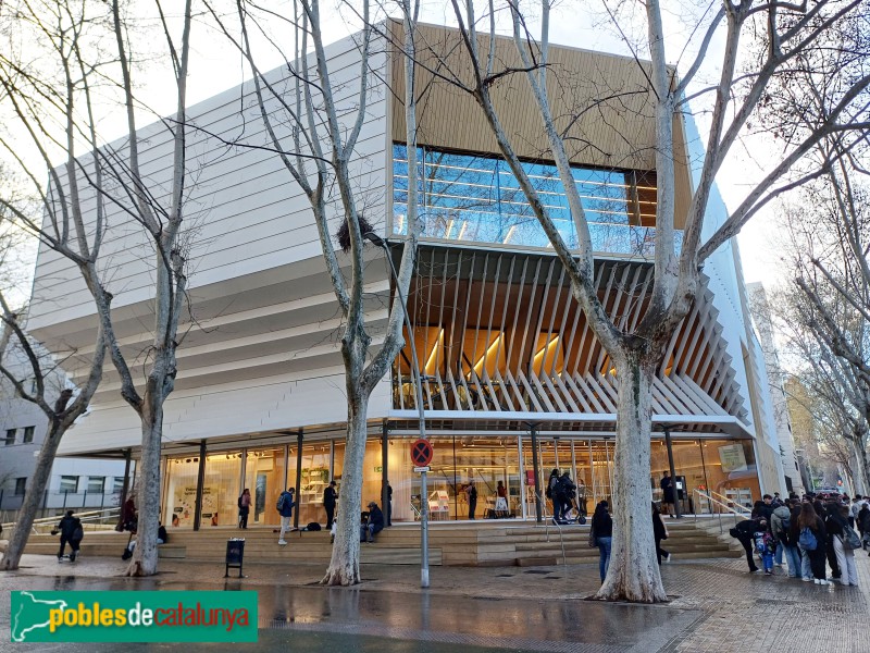 Barcelona - Biblioteca Sant Martí - Gabriel García Márquez (Foto: Sergi Suárez, 2025) Barcelona - Biblioteca Sant Martí - Gabriel García Márquez