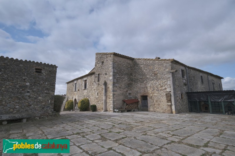 Girona - Can Barril (Foto: <i>Raül Costal -invarquit.gencat.cat-</i>, 2023) Girona - Can Barril