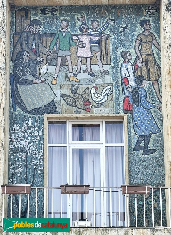 L'Espluga de Francolí - Casal de l'Espluga. Mosaic de Llucià Navarro