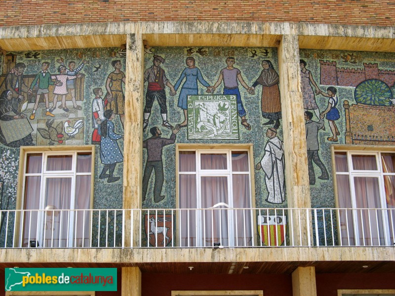 L'Espluga de Francolí - Casal de l'Espluga. Mosaic de Llucià Navarro