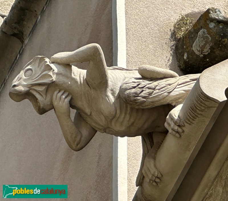 Argentona - Església de Sant Julià. Capella del Sagrament. Gàrgola (Foto: Albert Esteves, 2025) Argentona - Església de Sant Julià. Capella del Sagrament. Gàrgola