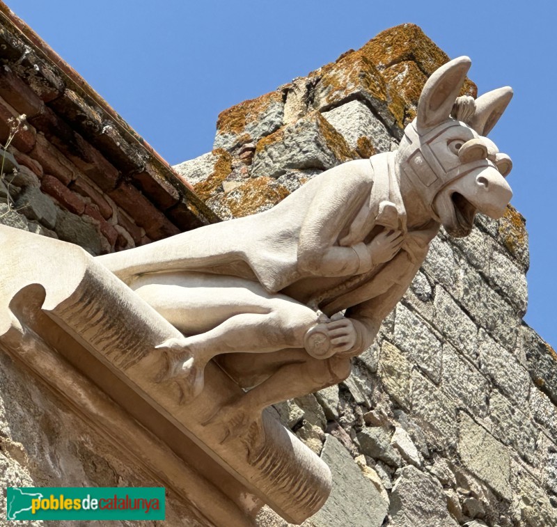 Argentona - Església de Sant Julià. Capella del Sagrament. Gàrgola (Foto: Albert Esteves, 2025) Argentona - Església de Sant Julià. Capella del Sagrament. Gàrgola