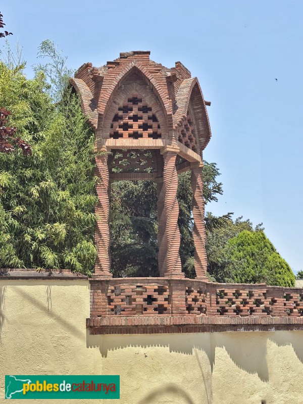 Argentona - Glorieta de Can Marfà (Foto: Albert Esteves, 2025) Argentona - Glorieta de Can Marfà