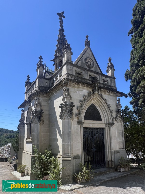 Sant Climent de Llobregat - Panteó de Maria dels Àngels Condeminas (Foto: Albert Esteves, 2025) Sant Climent de Llobregat - Panteó de Maria dels Àngels Condeminas