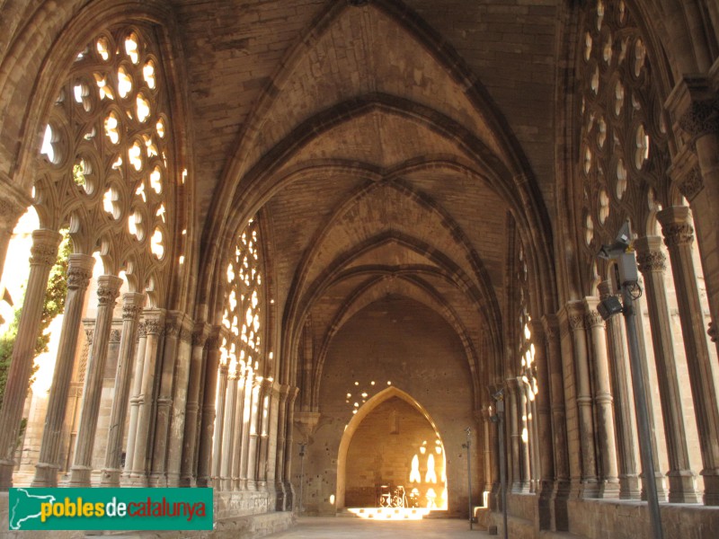 Lleida - Seu Vella. Claustre (Foto: <i>Enfo, CC BY-SA 3.0</i>, 2010) Lleida - Seu Vella. Claustre