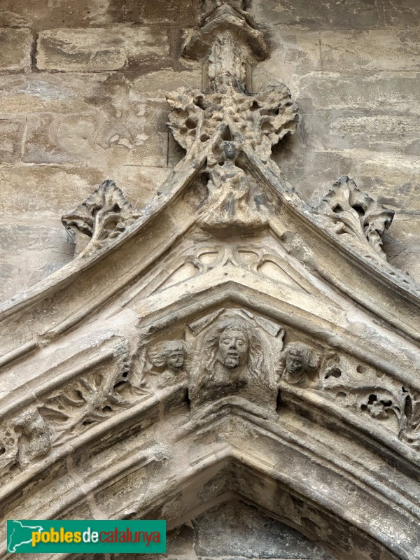 Lleida - Església de Sant Llorenç. Porta principal (Foto: Albert Esteves, 2025) Lleida - Església de Sant Llorenç. Porta principal