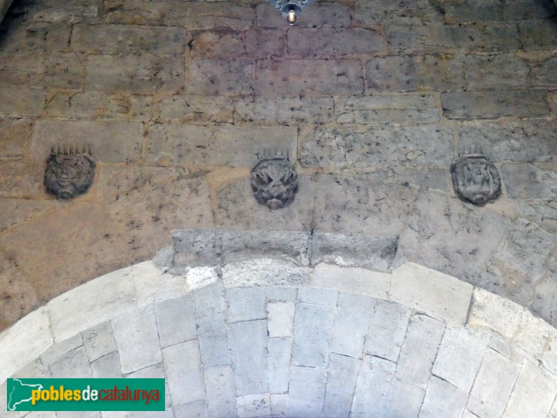 Lleida - Portal de Pont (Foto: Albert Esteves, 2025) Lleida - Portal de Pont