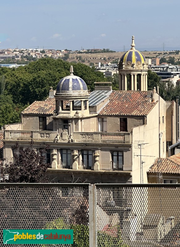 Lleida - Antiga Banca Llorens. Cúpules (Foto: Albert Esteves, 2025) Lleida - Antiga Banca Llorens. Cúpules