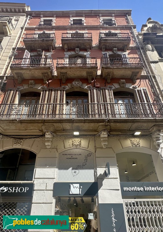 Lleida - Casa Segura. Façana carrer Major