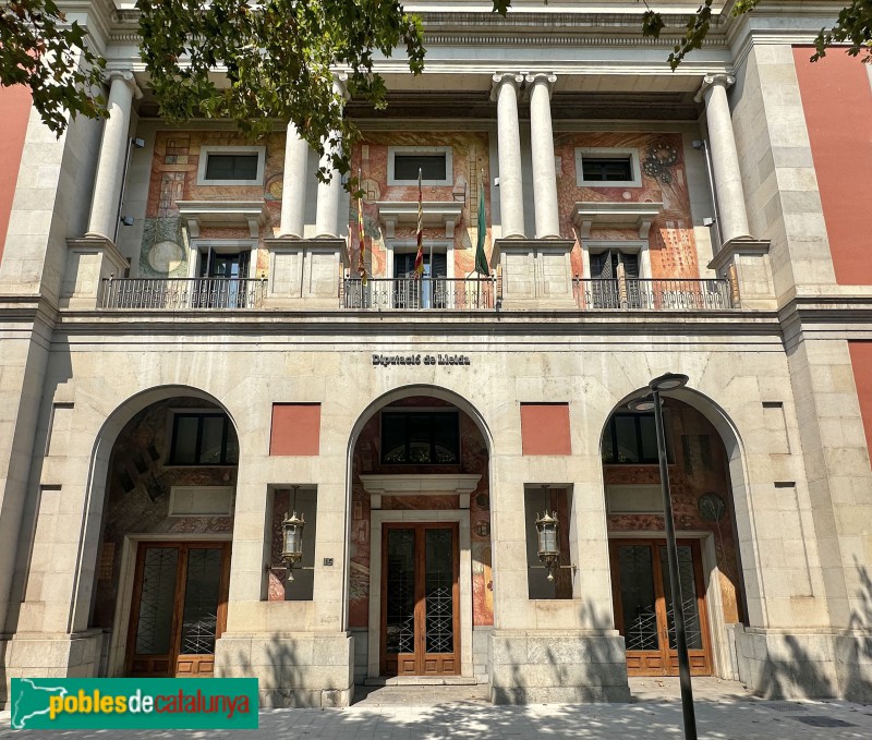 Lleida - Palau de la Diputació. Façana Rambla Ferran