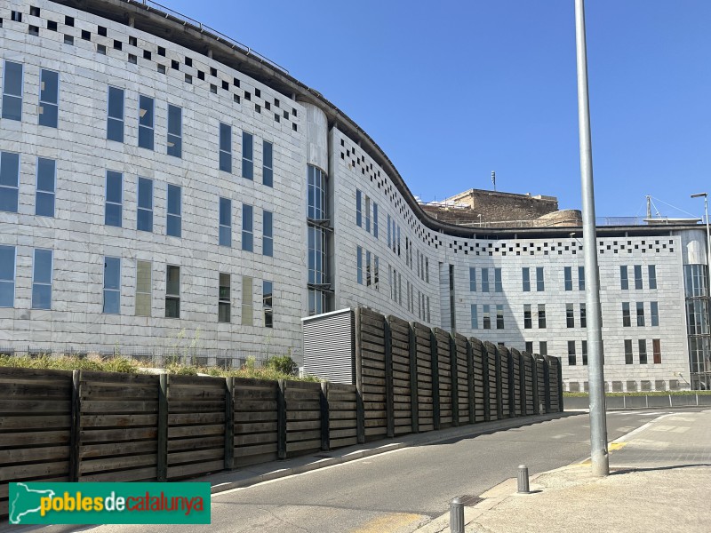 Lleida - Edifici dels Jutjats (Foto: Albert Esteves, 2025) Lleida - Edifici dels Jutjats