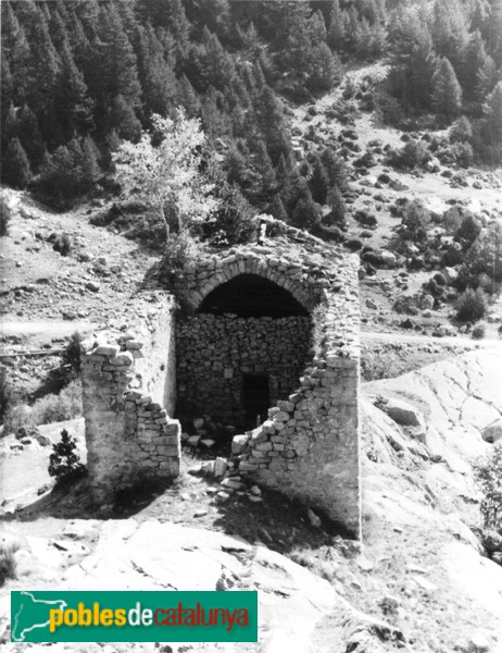 Lles - Església de la Llosa