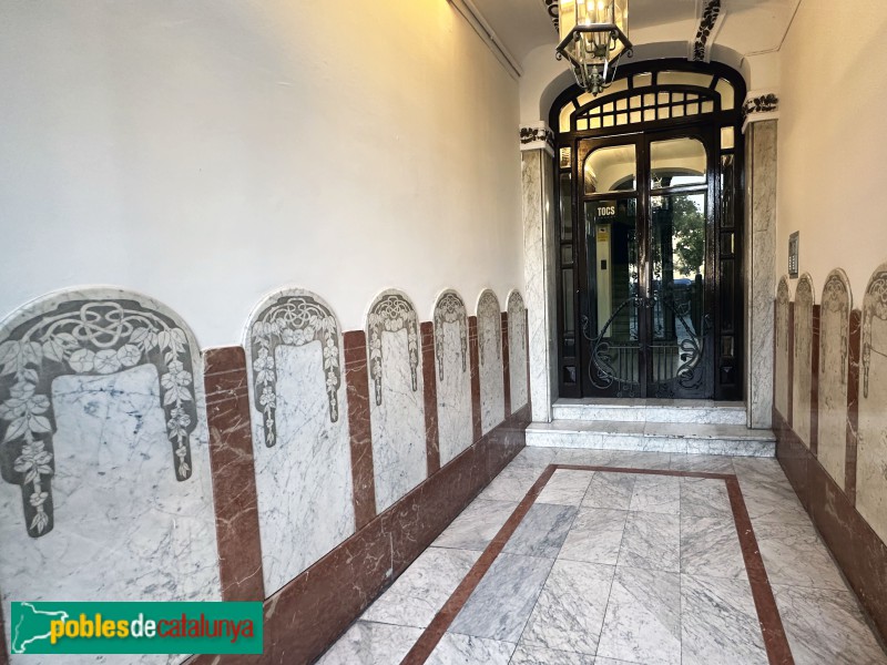 Lleida - Cases Joan Balasch (Foto: Albert Esteves, 2025) Lleida - Cases Joan Balasch