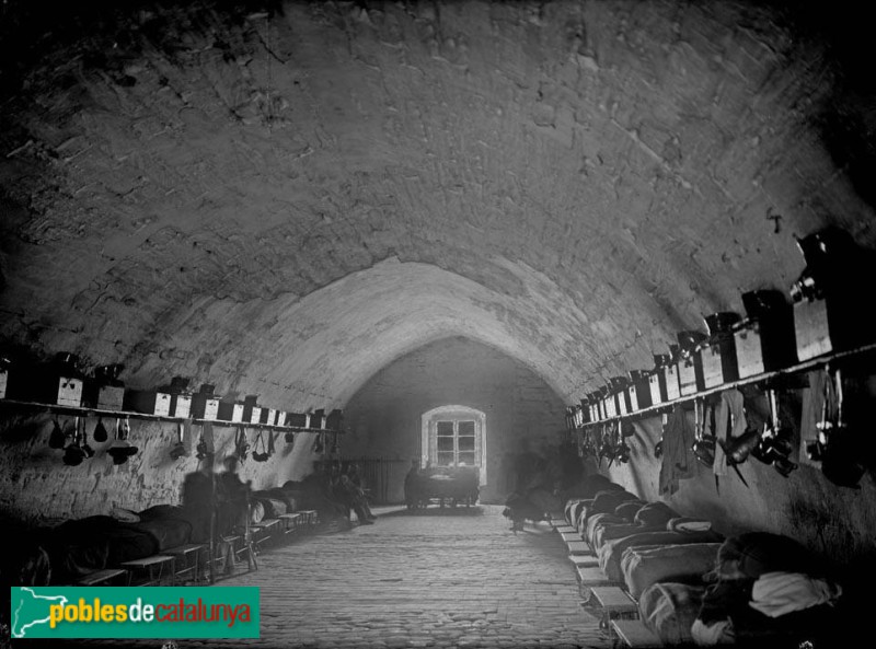 Lleida - El castell de Gardeny com a quarter militar