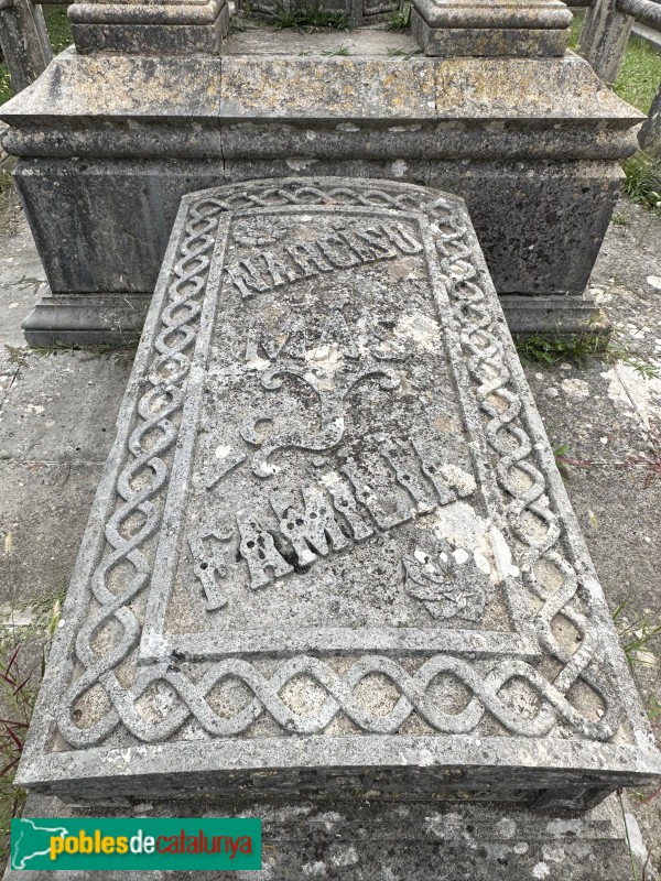 Girona - Cementiri de Pont Major. Panteó Narcís Mas