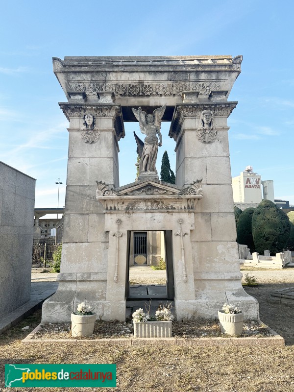 Cementiri de Lleida - Panteó Ballesteros