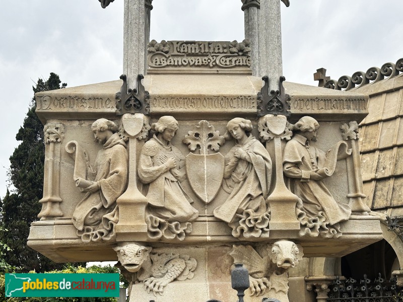 Lloret de Mar -Cementiri de Lloret. Panteó Casanovas-Terrats (Foto: Albert Esteves, 2025) Lloret de Mar -Cementiri de Lloret. Panteó Casanovas-Terrats