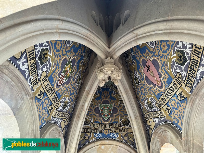 Lloret de Mar - Cementiri. Panteó Costa-Macià