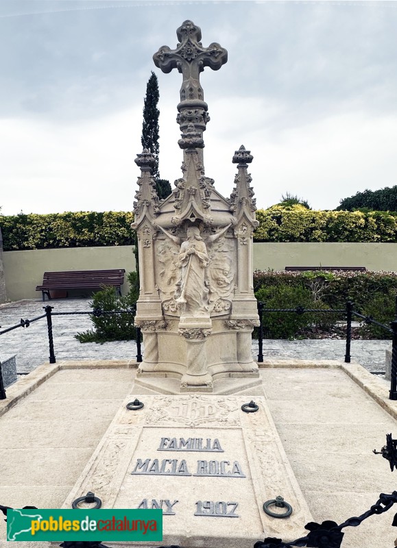 Lloret de Mar - Cementiri. Sepulcre Macià Roca (1907)