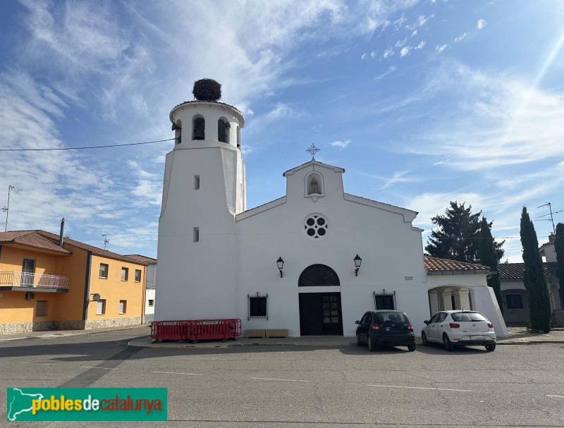 Gimenells i Pla de la Font - Església de la Mare de Déu del Roser (Foto: Albert Esteves, 2025) Gimenells i Pla de la Font - Església de la Mare de Déu del Roser