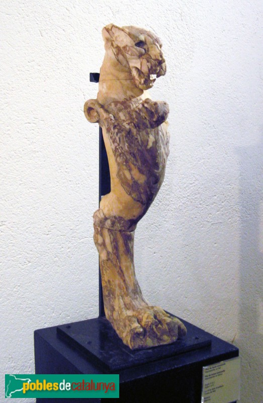 Tossa de Mar - Museu Municipal - Peu de taula, segle II dC, procedent de la vil·la dels Ametllers