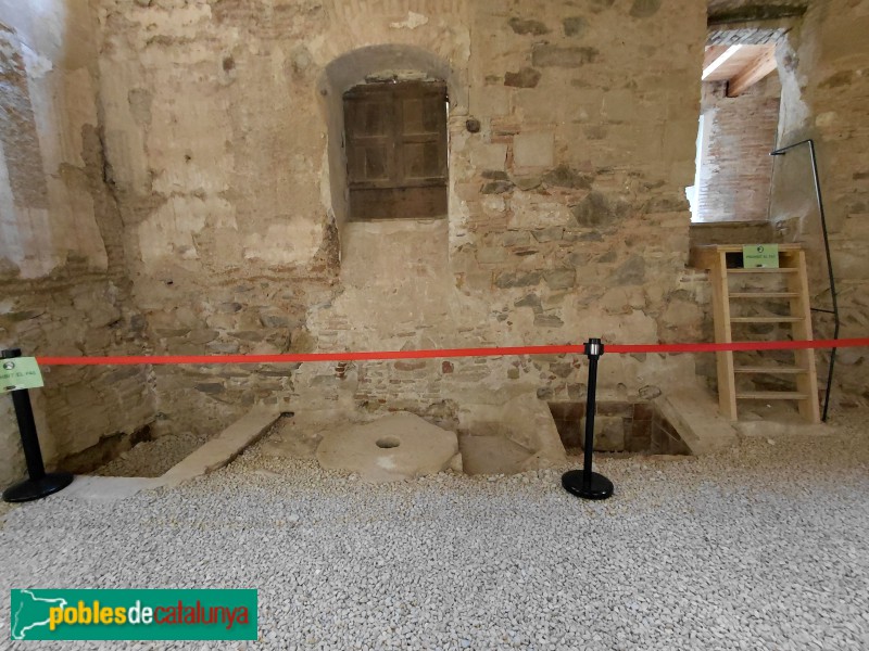 Barcelona - Torre Sobirana d'Horta. Sitges d'època medieval