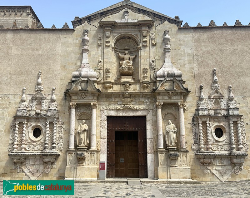 Monestir de Poblet - Façana de l'església