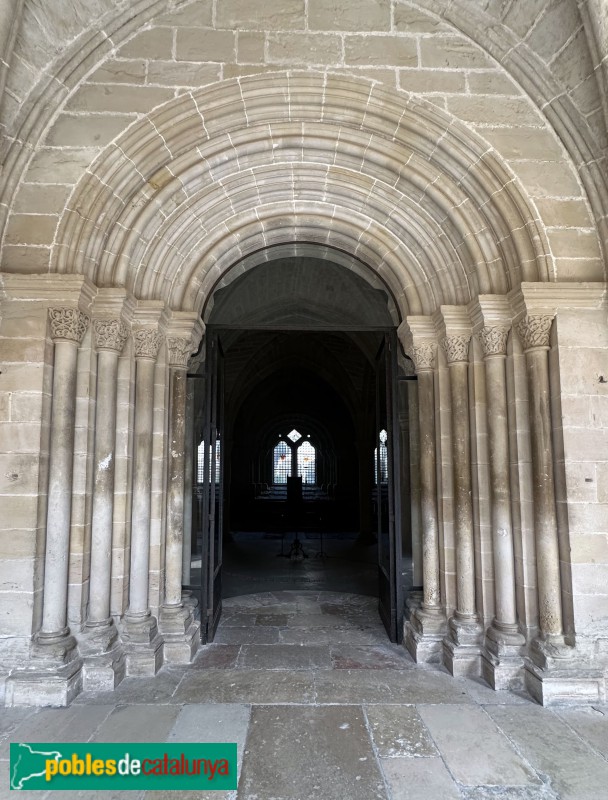Monestir de Poblet - Porta de la Sala capitular