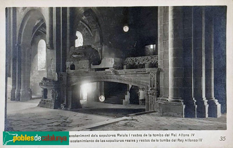 Monestir de Poblet - Panteó reial, abans de la restauració. Postal antiga