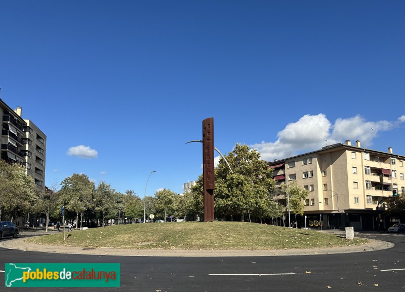 Salt - Escultura <i>L'Arbre de la Ciència</i>