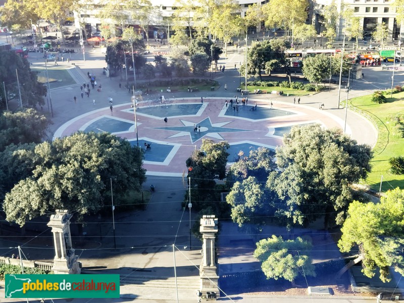 Barcelona - Plaça Catalunya (Foto: Sergi Suárez, 2025) Barcelona - Plaça Catalunya